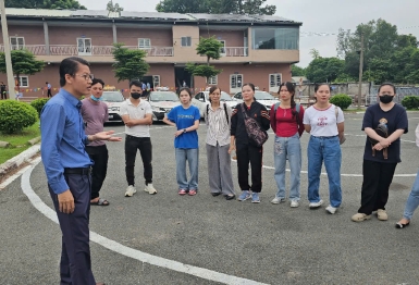 Hướng dẫn học viên